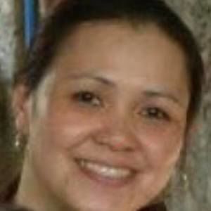 Meet your Posher, Rowena